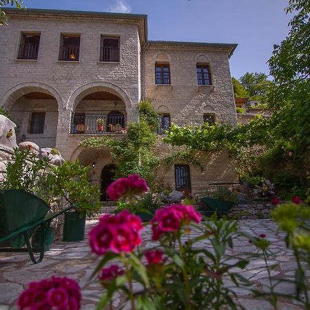 Casa Calda Hotel Sirako Exterior photo