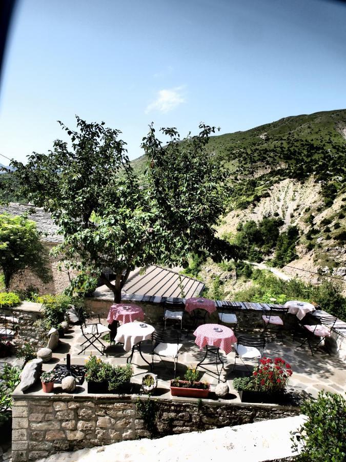 Casa Calda Hotel Sirako Exterior photo